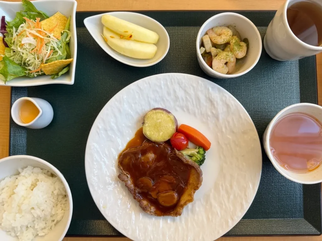 愛育産後ケア子育てステーション 昼食